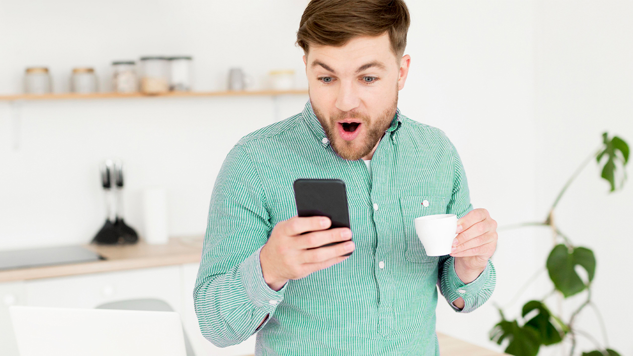 Оплачивайте услуги ЖКХ в банке Хлынов и получите шанс выиграть денежный приз!